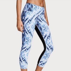 Victoria's Secret VSX Knockout Tie Dye Cropped Leggings - Blue & White - US M